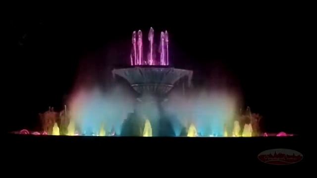 Светомузыкальный фонтан в городском парке г.Альметьевска смотреть онлайн