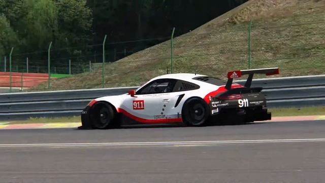 Porsche 911 RSR Pushed Flat Out at Spa | Binaural Audio смотреть онлайн
