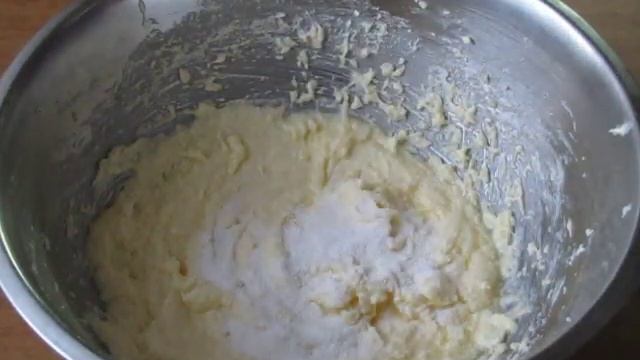 Вишневый пирог "Вишни под снегом" Рецепт вкусного пирога на праздник смотреть онлайн