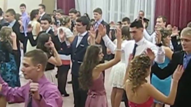 начало бала, полонез смотреть онлайн