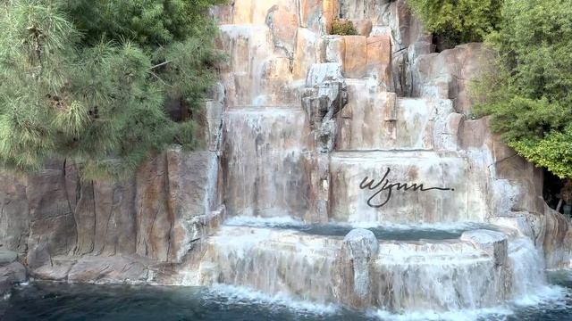 [4K HDR] Las Vegas Strip Walking Tour | 2022 | Las Vegas, Nevada USA смотреть онлайн