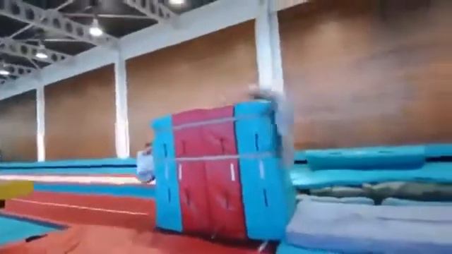 Паркур человек просто с другой планеты смотреть онлайн