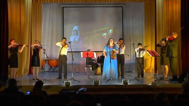 Аве Мария (Д.Каччини)- Мария Осадчая(вокал,скрипка),ансамбль скрипачей под руководством В.Клячко смотреть онлайн