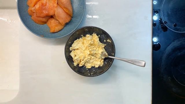 Рулетики из куриной грудки. У тебя есть куриное филе и плавленый сыр? Тогда давай приготовим! ?? смотреть онлайн