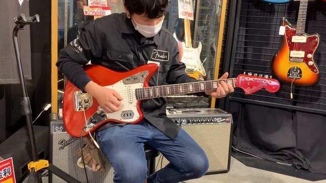 Fender 1967 Jaguar -Candy Apple Red- смотреть онлайн