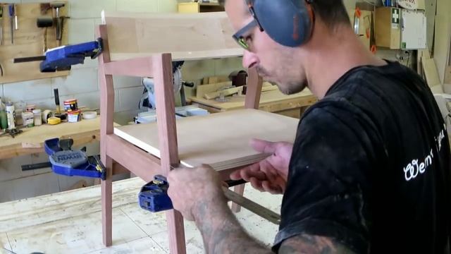 making chairs смотреть онлайн