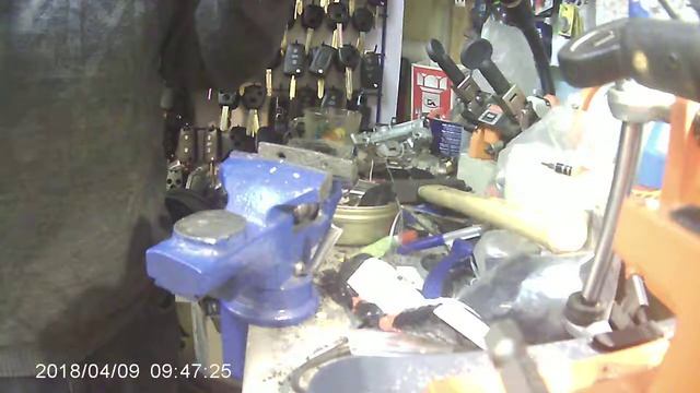 как разобрать личинку замка зажигания фольцваген поло смотреть онлайн