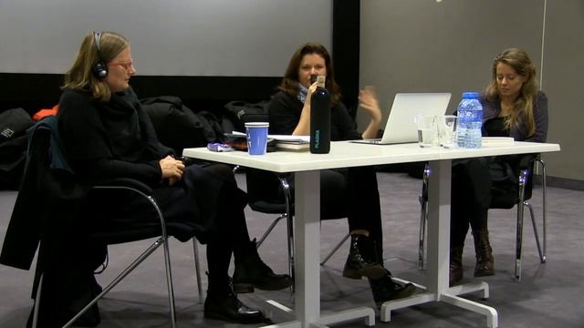 Lecture by Bojana Kunst—Author of “Artist at Work, Proximity of Art and Capitalism”—Konfrontacje смотреть онлайн