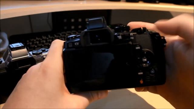 Olympus OM-D E-M1 Vs E-M5