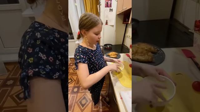 Круассаны с начинками смотреть онлайн