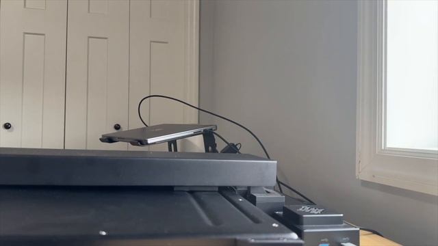 A New Type Of Workflow - Geminos 24'' Stacked Monitors by MobilePixels смотреть онлайн