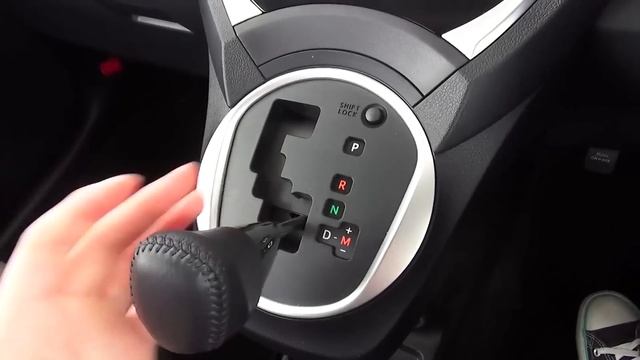 2014 New TOYOTA Ractis - Exterior & Interior смотреть онлайн