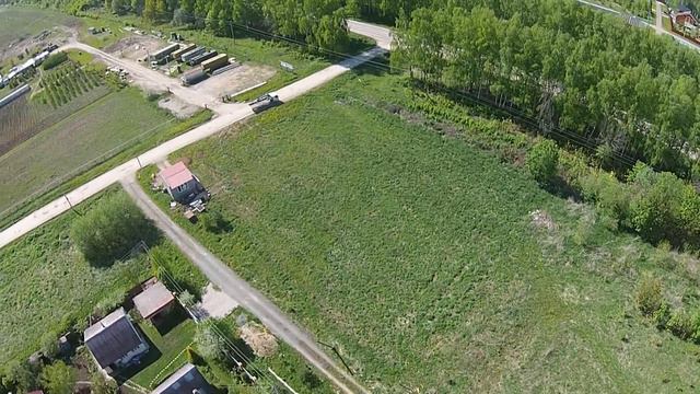 Над деревней... Квадрокоптер DJI Phantom 2 Vision plus смотреть онлайн