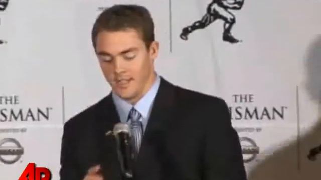 Bradford Named AP Player of the Year смотреть онлайн