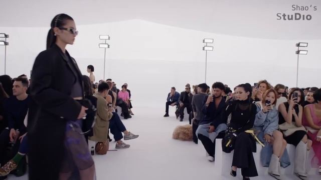 GIVENCHY|2024 SS |Elegant Lace 优雅蕾丝 смотреть онлайн