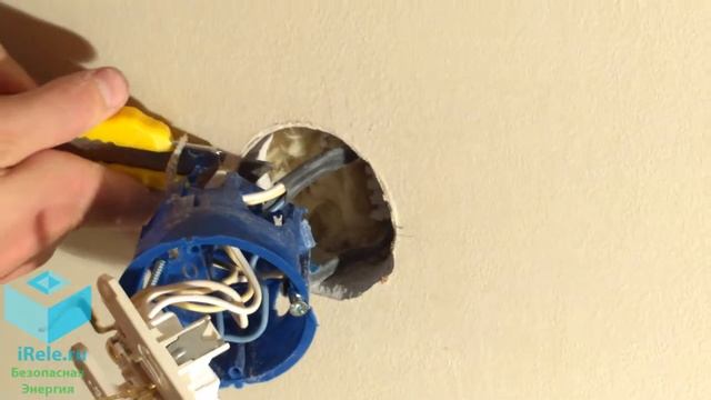 Все секреты и тонкости установки розетки в гипсокартоновую стену смотреть онлайн