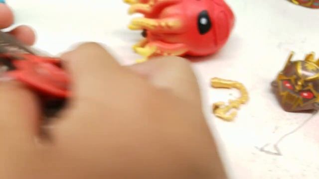 SUNKEN GOLD! TREASURE X Series 5! From MOOSE TOYS unboxing and review! смотреть онлайн