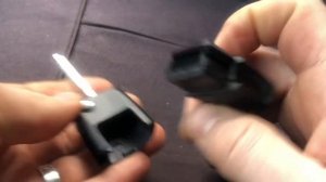 Как поменять батарейку в ключе автомобиля Skoda