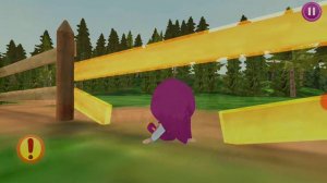 Играю в веселую и смешную игру Догонялки с Машей.