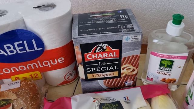 Пошла за МЫЛОМ и вот что НАКУПИЛА на 21 евро. Обзор продуктов от Elena France