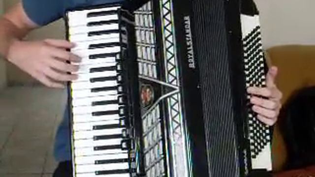 VENDIDO! Alemão Acordeons - Venda de Acordeons - Royal Standard Montana смотреть онлайн