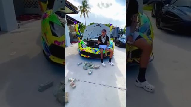 6IX9INE Shows Off $10 MILLION In CASH, Cars, Jewelry & Diss LIL DURK смотреть онлайн