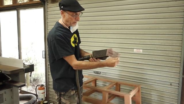 Test Run: The Mirka DEOS Detail Sander смотреть онлайн