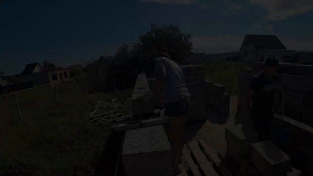 Возведение стен первого этажа из керамзитобетонного блока.Дом в стиле Барнхаус смотреть онлайн