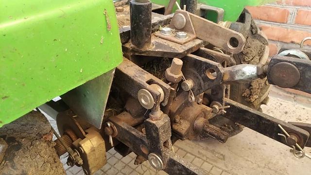 КМЗ-012 из Калмыкии, Уралан, Unimax as4 Seco-rus as4-12 смотреть онлайн