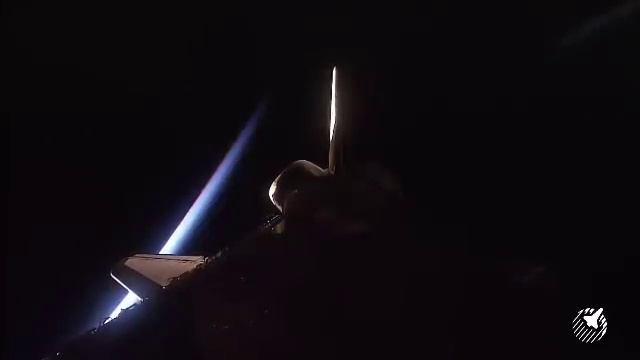 2000 and Space - First Orbit смотреть онлайн