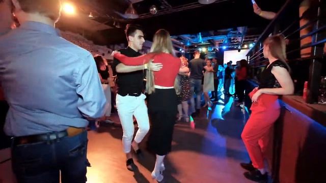 Где потанцевать бачату в Москве? Бачата вечеринка SHINE PARTY смотреть онлайн