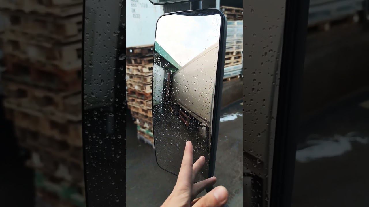 ЛАЙФХАК для чистых зеркал. смотреть онлайн