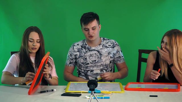 КТО ЗНАЕТ МЕНЯ ЛУЧШЕ? МОЯ ДЕВУШКА VS МОЯ ЛУЧШАЯ ПОДРУГА смотреть онлайн
