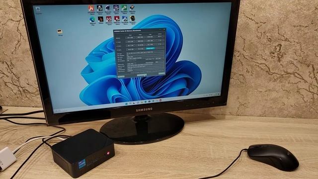 Обзор Beelink SEi12: мини-ПК на i5 12-го поколения размером с маршрутизатор смотреть онлайн