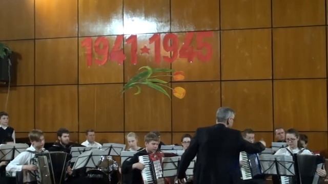 В. Серов. Попурри на темы песен времён ВОВ смотреть онлайн