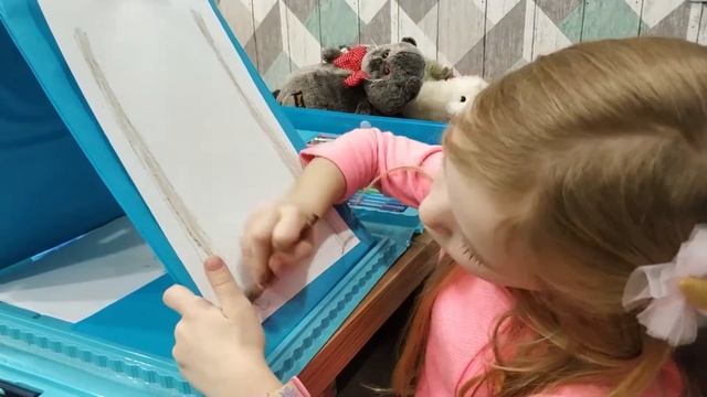 Лиза и чемодан творчества смотреть онлайн