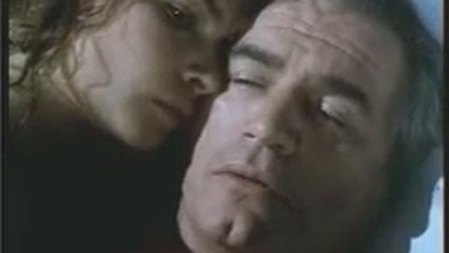 Fay Weldon's The Cloning of Joanna May смотреть онлайн