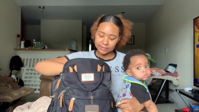 What's In My Diaper Bag? Ft. Baby Karter смотреть онлайн