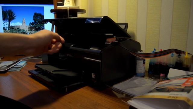 Epson Stylus Photo T50 смотреть онлайн