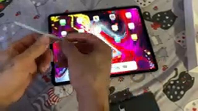 iPad Pro 12.9 Testing With Samsung S-Pen 2020 смотреть онлайн