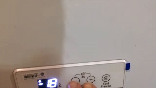 Haier HCE259R Морозильный Ларь краткий обзор. смотреть онлайн