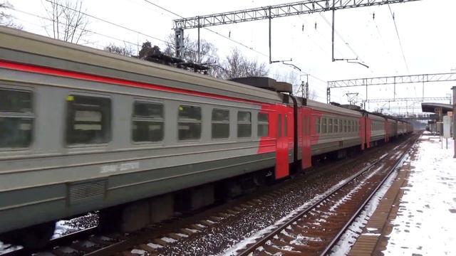 Ускоренный электропоезд ЭД4М-0378 сообщением "Москва Ярославский вокзал - Мытищи" смотреть онлайн