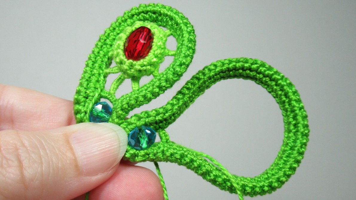 Создаю изгиб из вязаного жгута в новом элементе смотреть онлайн