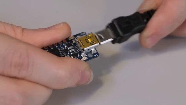 Introducing the Adafruit TRINKET смотреть онлайн
