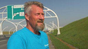 Демонстрация косилки Brielmaier на Западном скоростном диаметре (ЗСД) с инфографикой