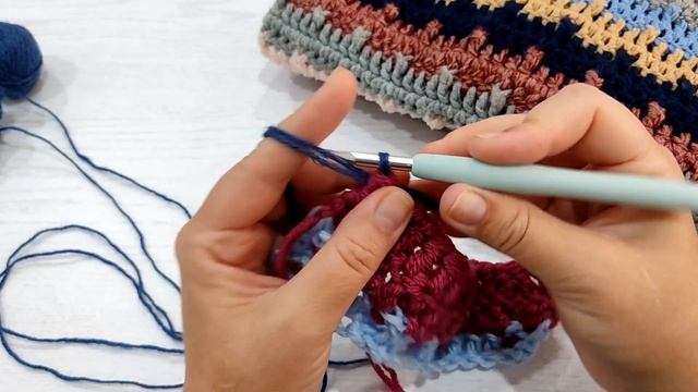 КРАСИВЫЙ ПЛЕД ИЗ ОСТАТКОВ ПРЯЖИ!/KNITTED PLAID/CUADROS DE PUNTO/GESTRICKTES PLAID/ÖRME EKOSE смотреть онлайн
