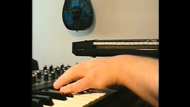 Korg M1 & the Roland JV1080 смотреть онлайн