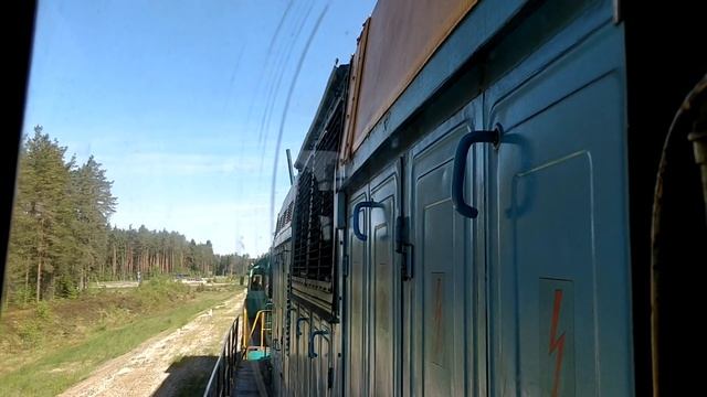 V12 В РАБОТЕ!!! ПОЕЗДКА НА ТЕПЛОВОЗЕ ТЭМ7 смотреть онлайн
