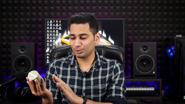 MXL 990 Condenser Microphone Unboxing смотреть онлайн