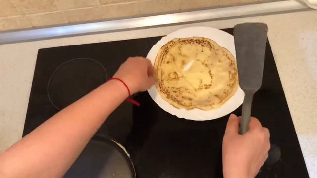 ВКУСНЫЕ БЛИНЧИКИ С МЯСОМ, БЫСТРЫЙ СПОСОБ ПРИГОТОВЛЕНИЯ. смотреть онлайн